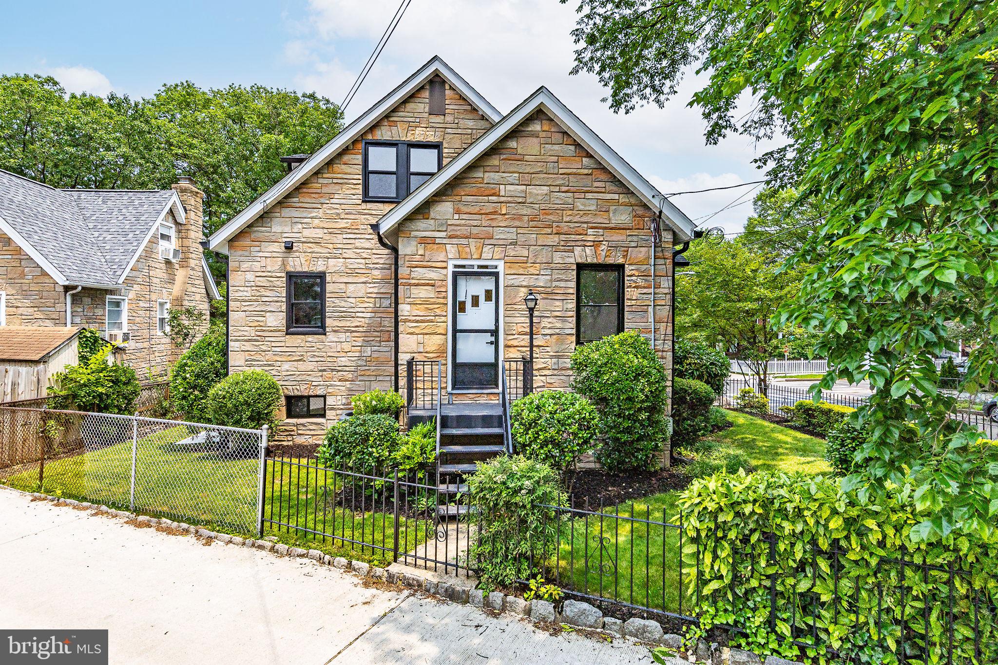 801 van Buren St NW