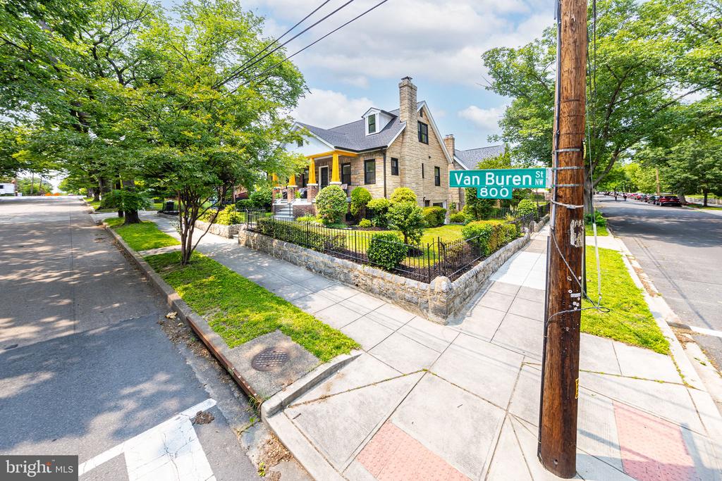 801 VAN BUREN STREET NW