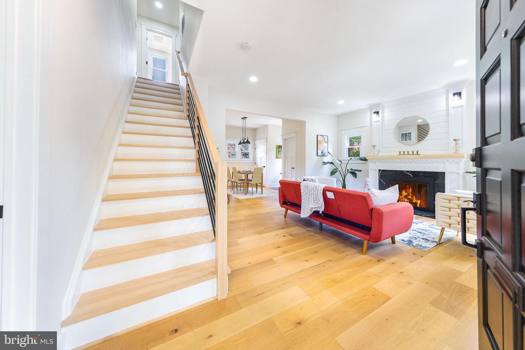801 VAN BUREN STREET NW