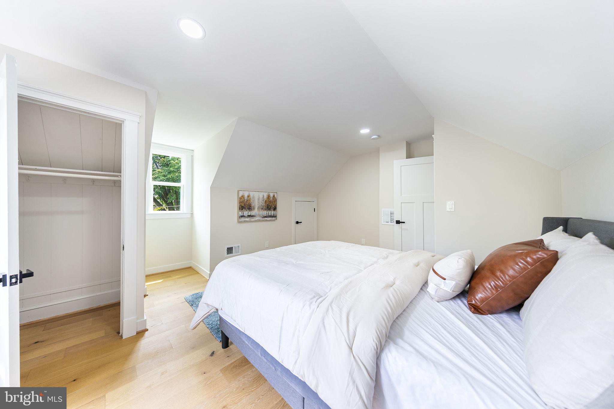 801 van Buren St NW