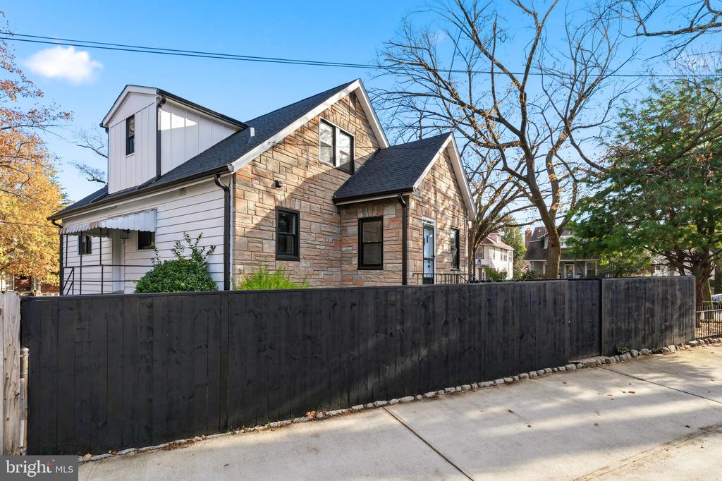 801 VAN BUREN STREET NW