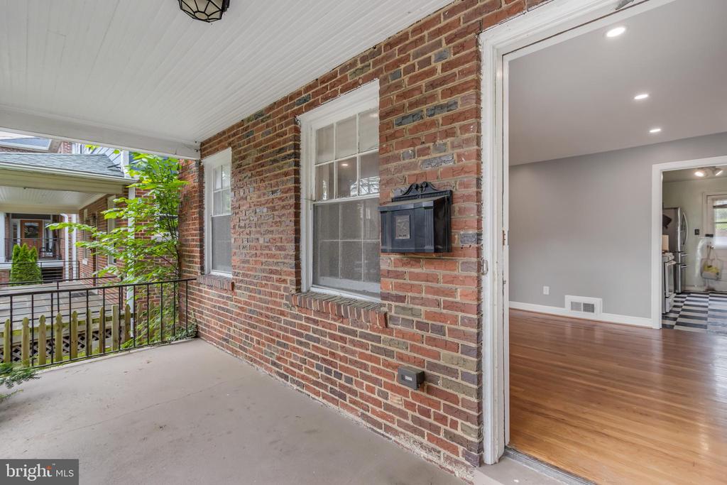 5520 North Capitol St NW