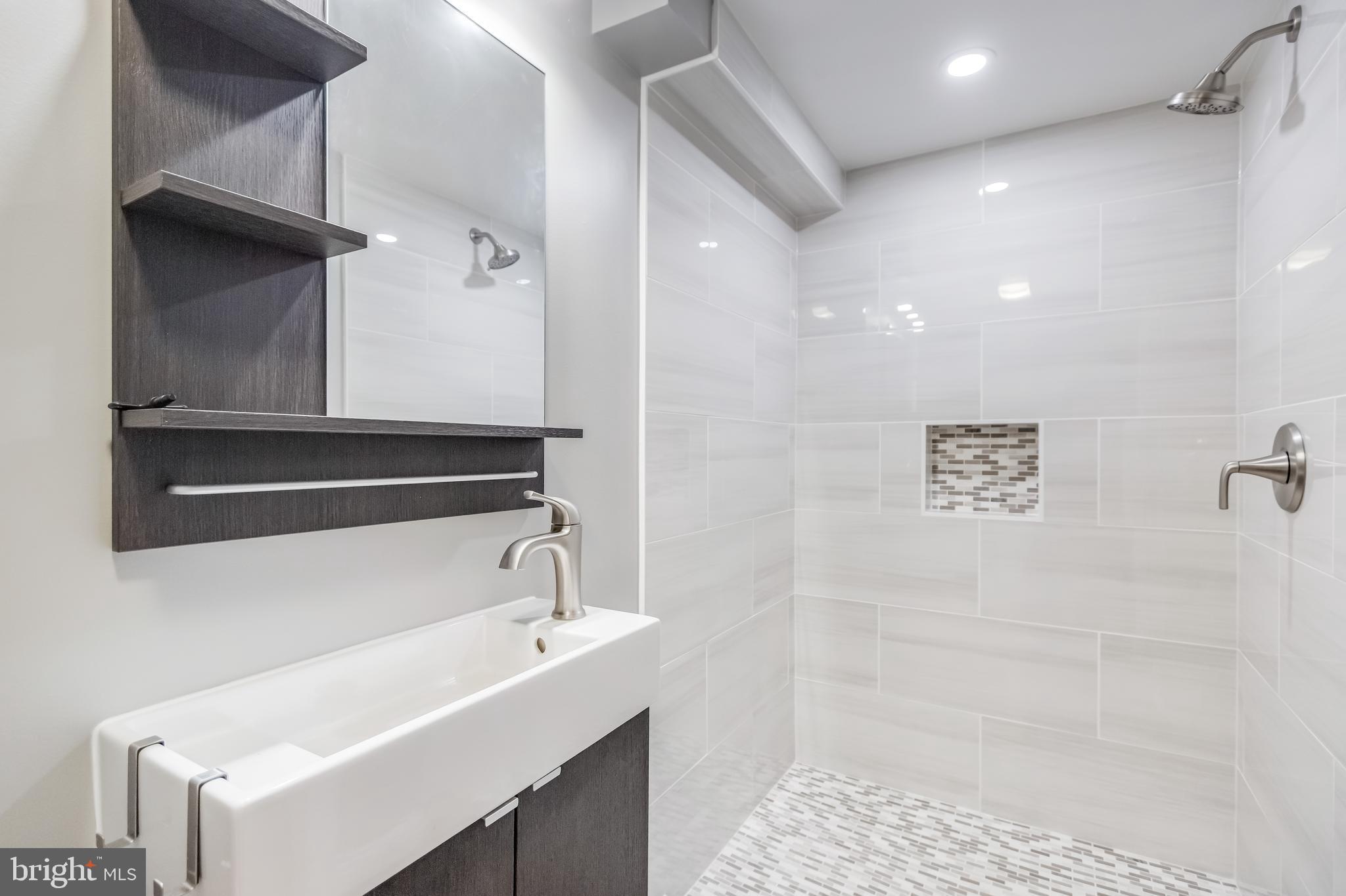 5520 North Capitol St NW