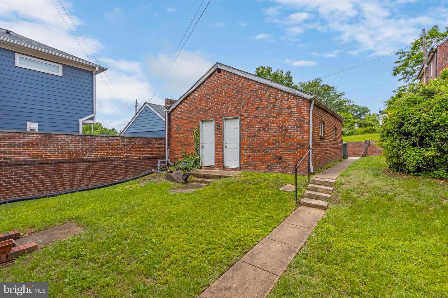 5520 North Capitol St NW
