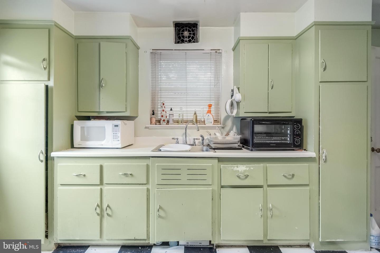 5520 North Capitol St NW