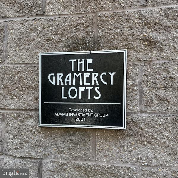 2380 CHAMPLAIN ST NW #104