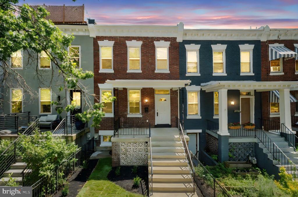 2419 North Capitol St NE