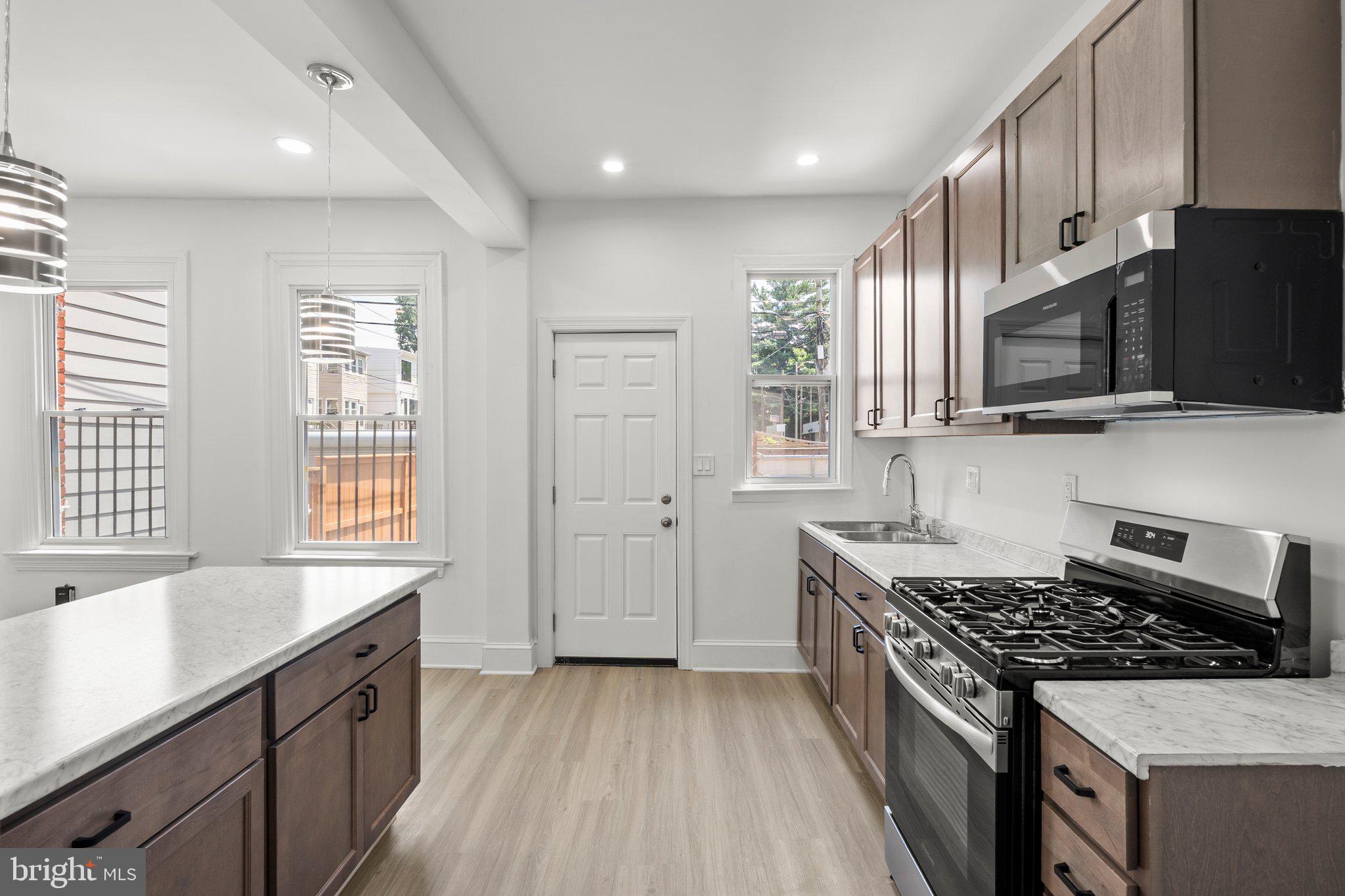 2419 North Capitol St NE