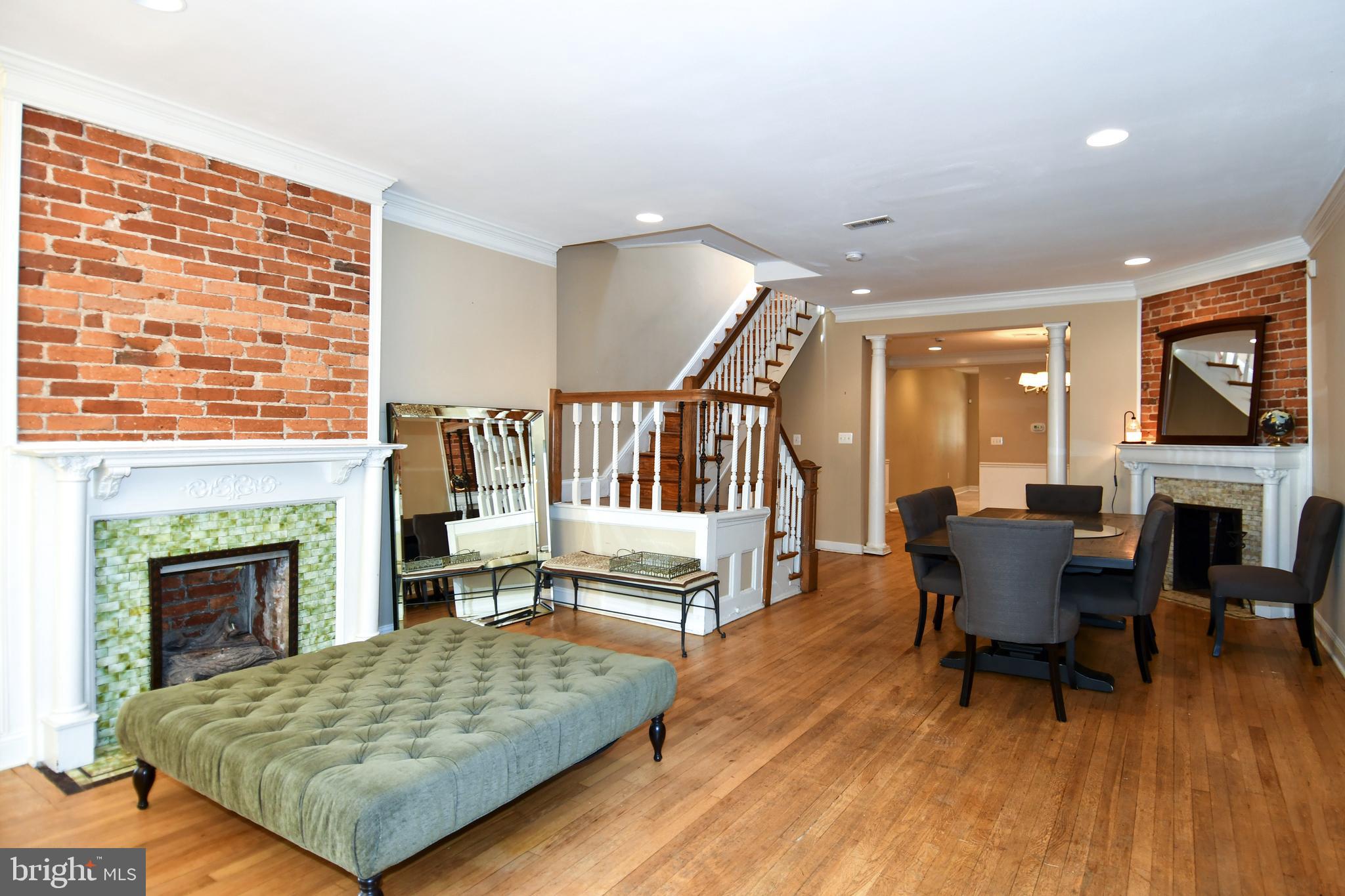 11 R ST NW