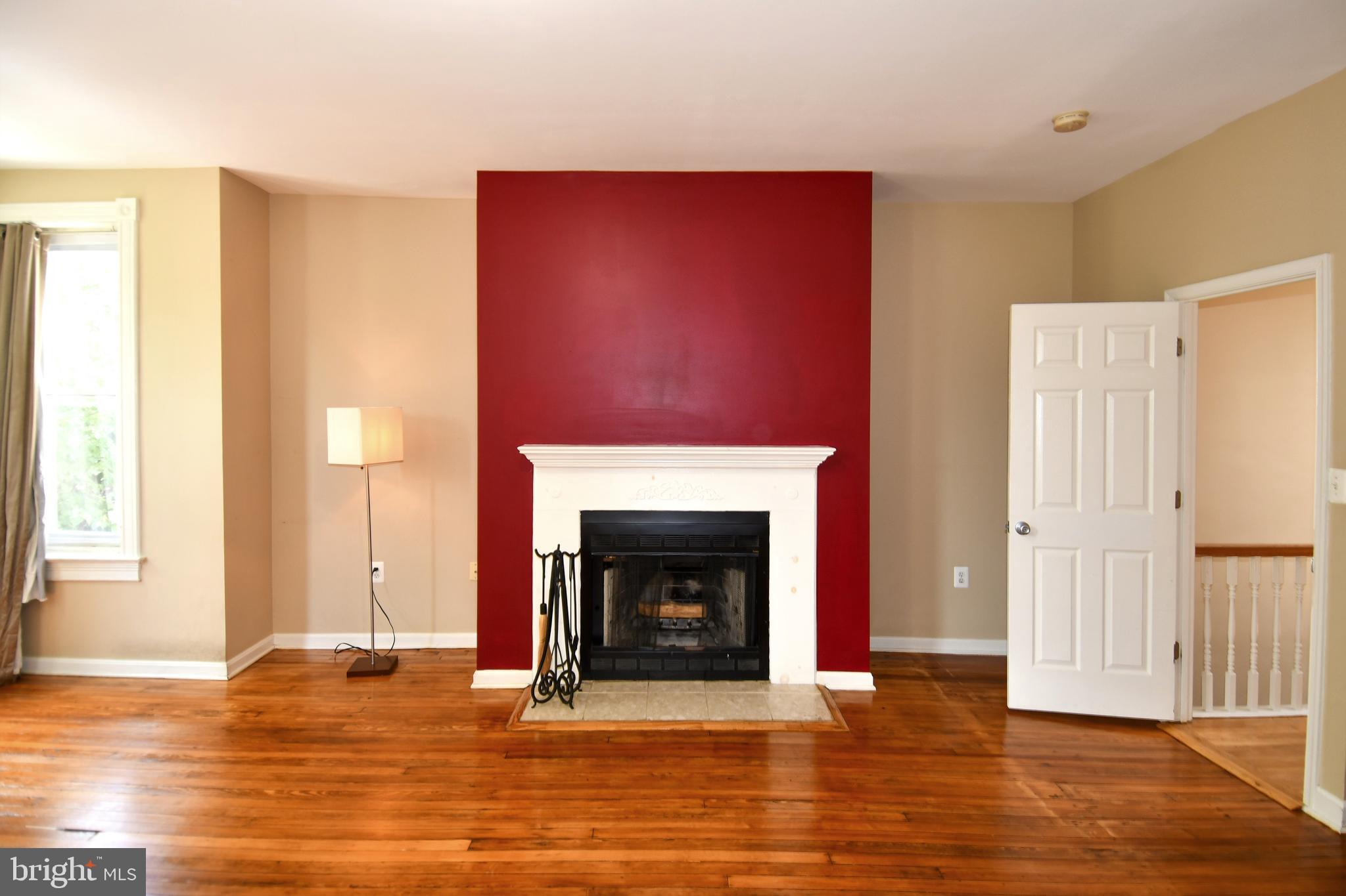 11 R ST NW