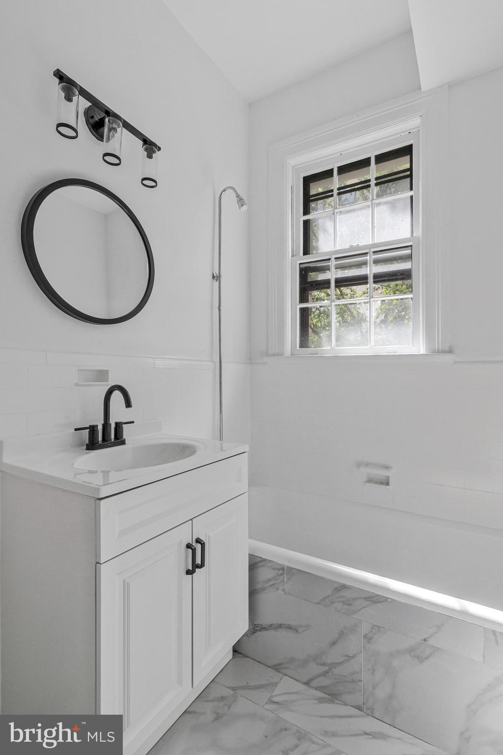 2707 Adams Mill Rd NW #205