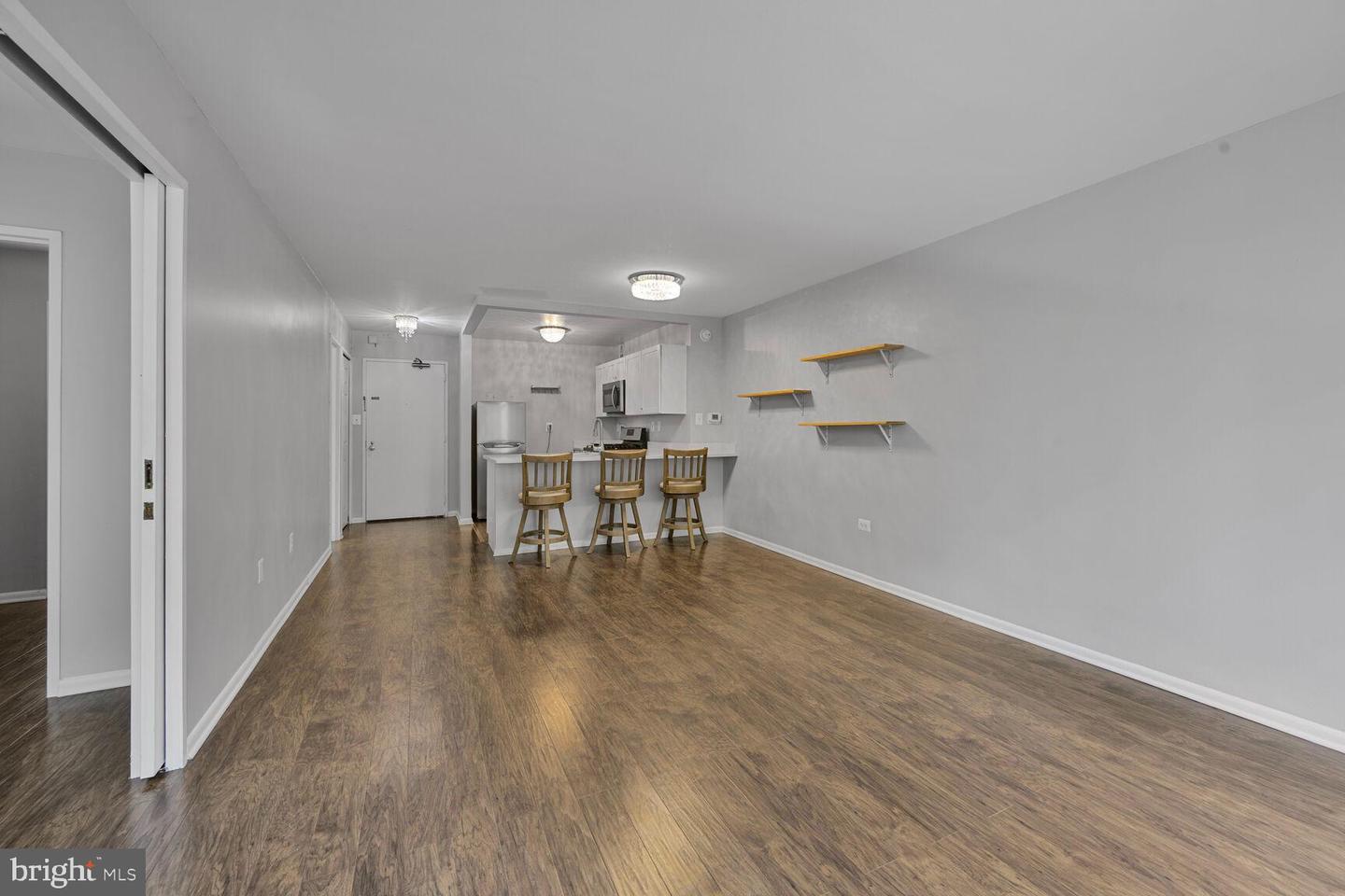 2939 van Ness St NW #405