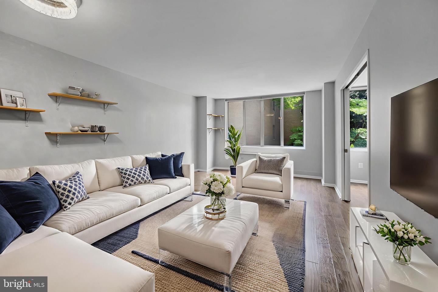 2939 van Ness St NW #405