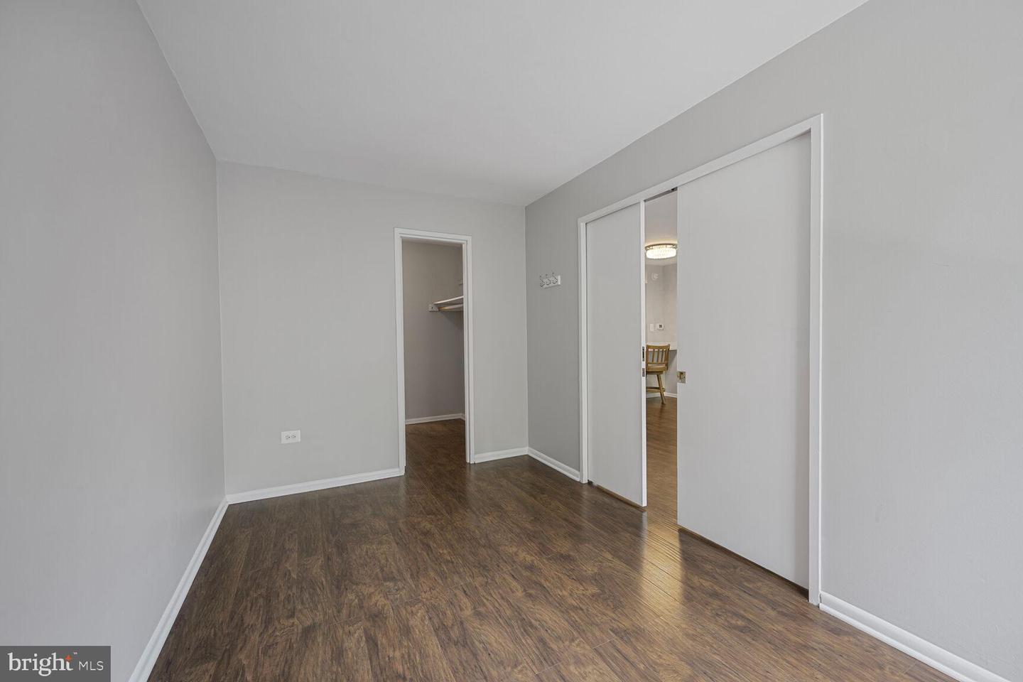 2939 van Ness St NW #405