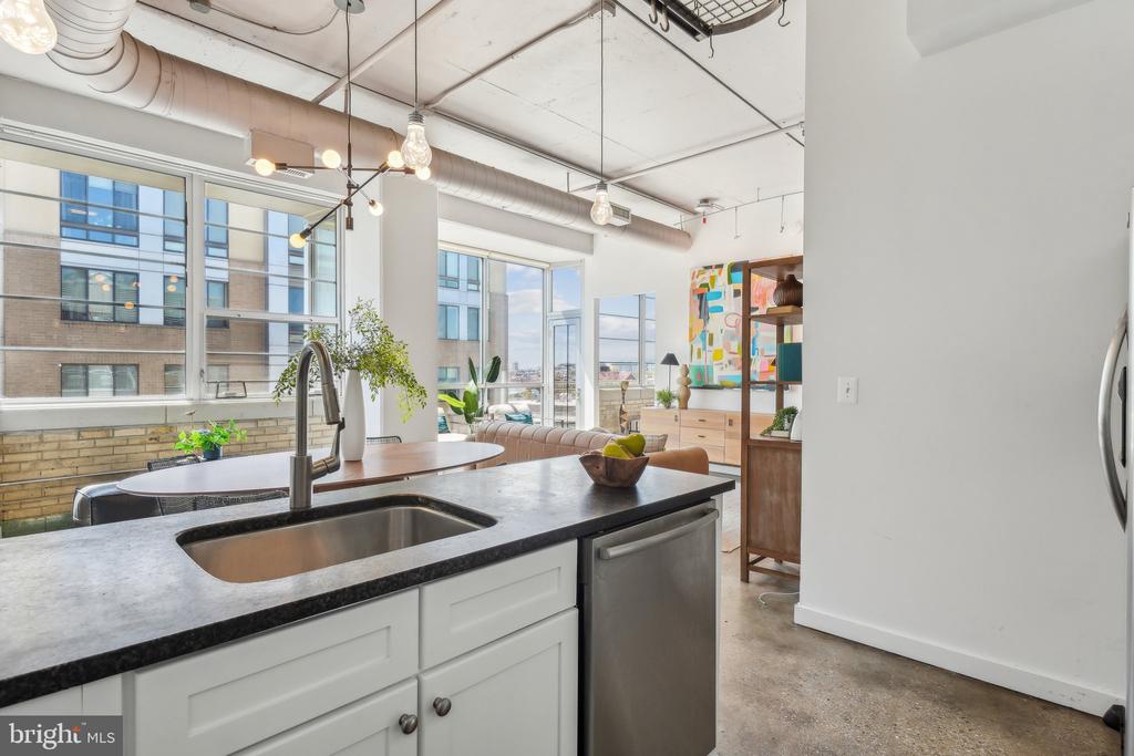 701 Lamont St NW #Ph-50