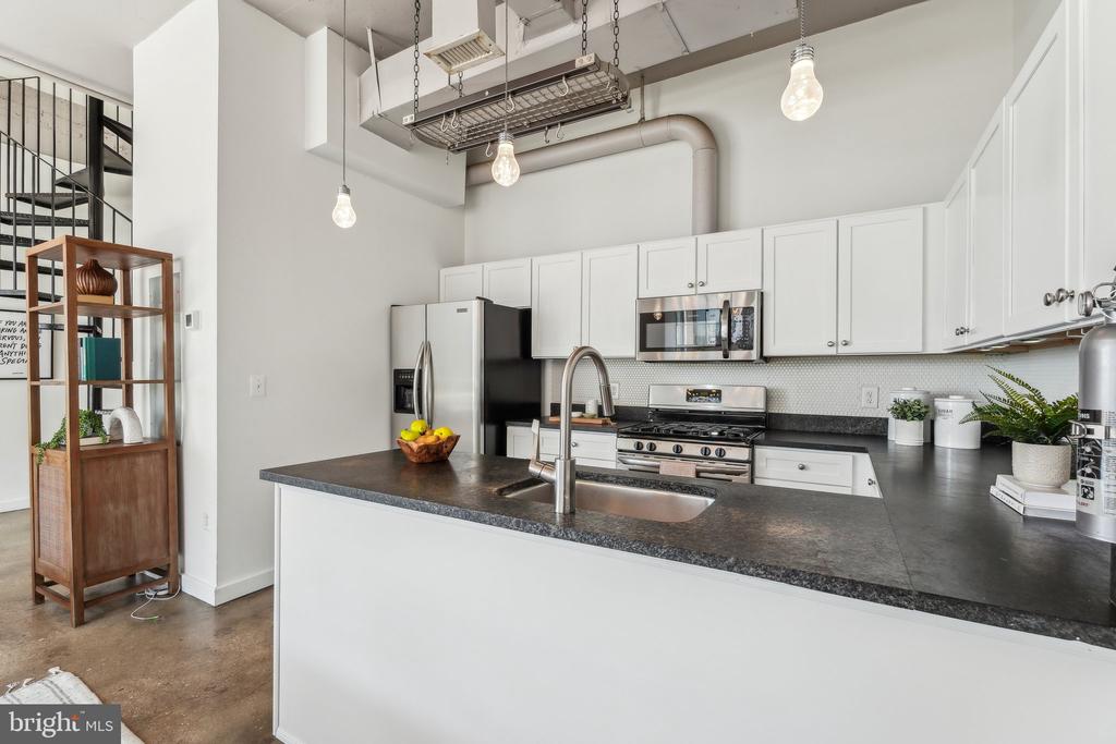 701 Lamont St NW #Ph-50