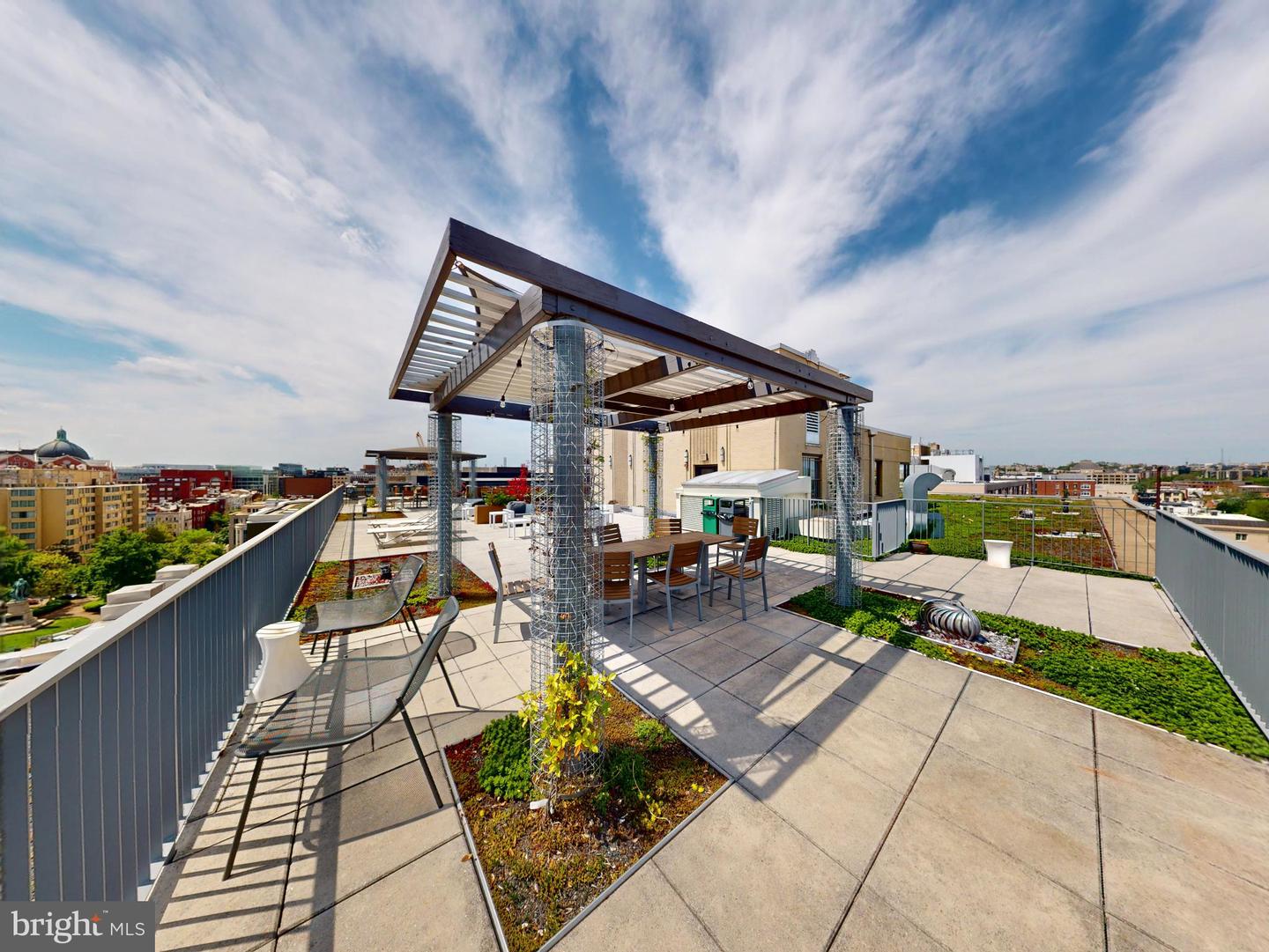 1 Scott Cir NW #713