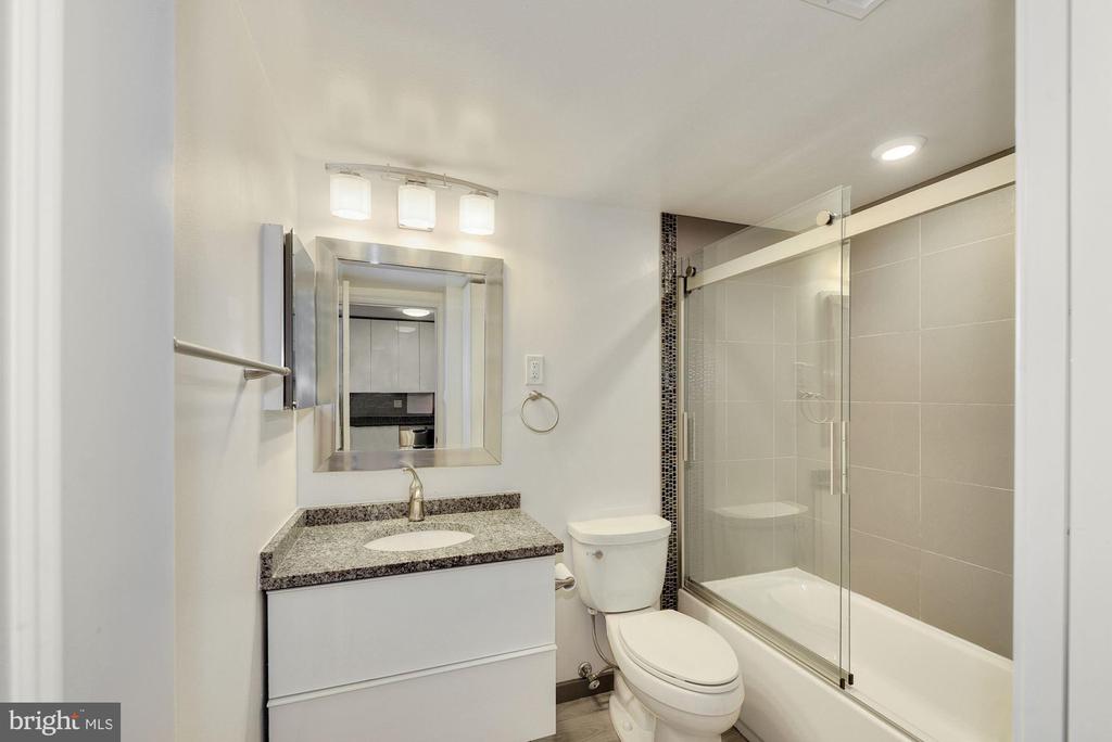 1718 P ST NW #301