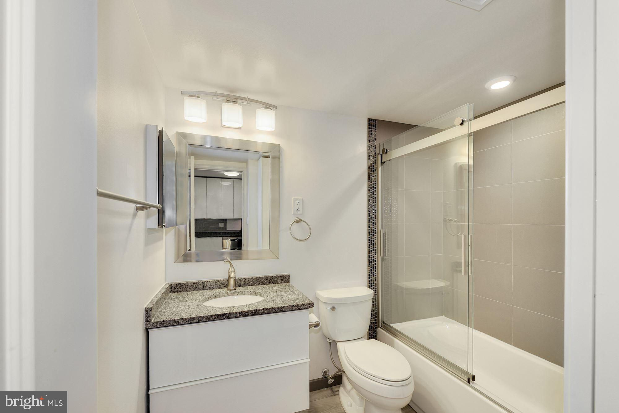 1718 P ST NW #301