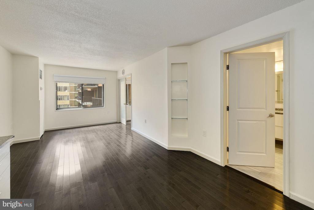 1718 P ST NW #301