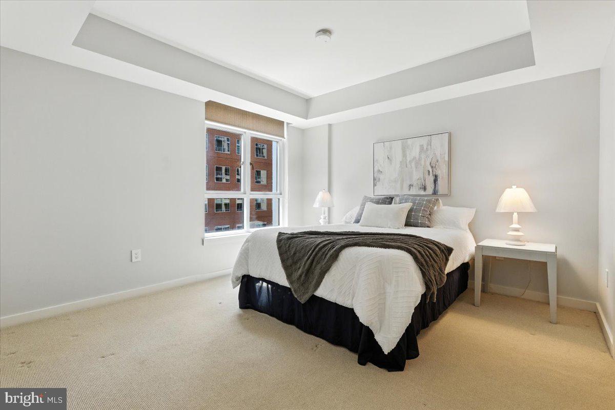 1025 1ST STREET SE 612