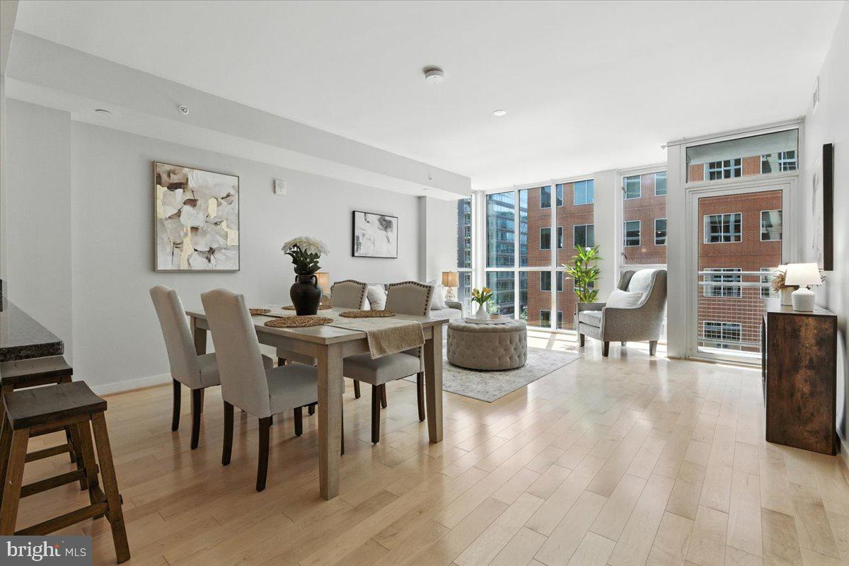 1025 1ST STREET SE 612