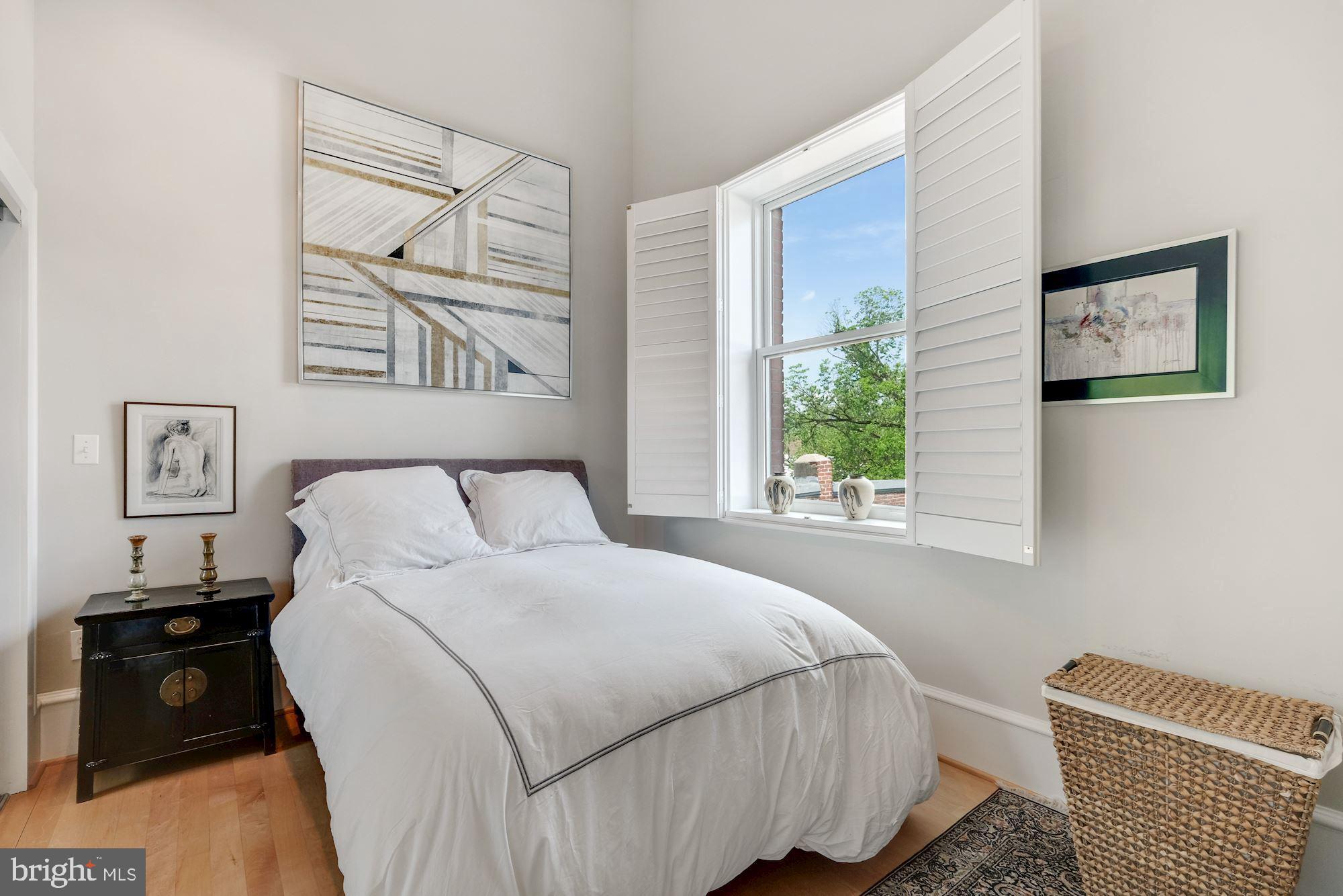 1701 18TH STREET NW 401