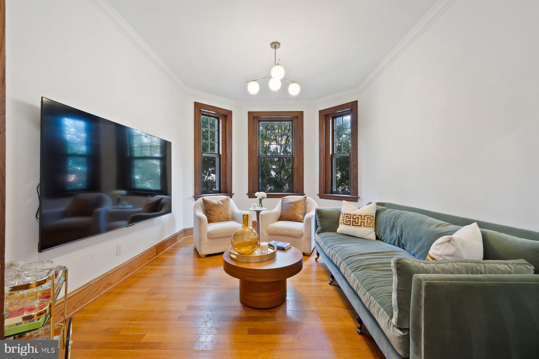 3020 DENT PLACE NW 30W