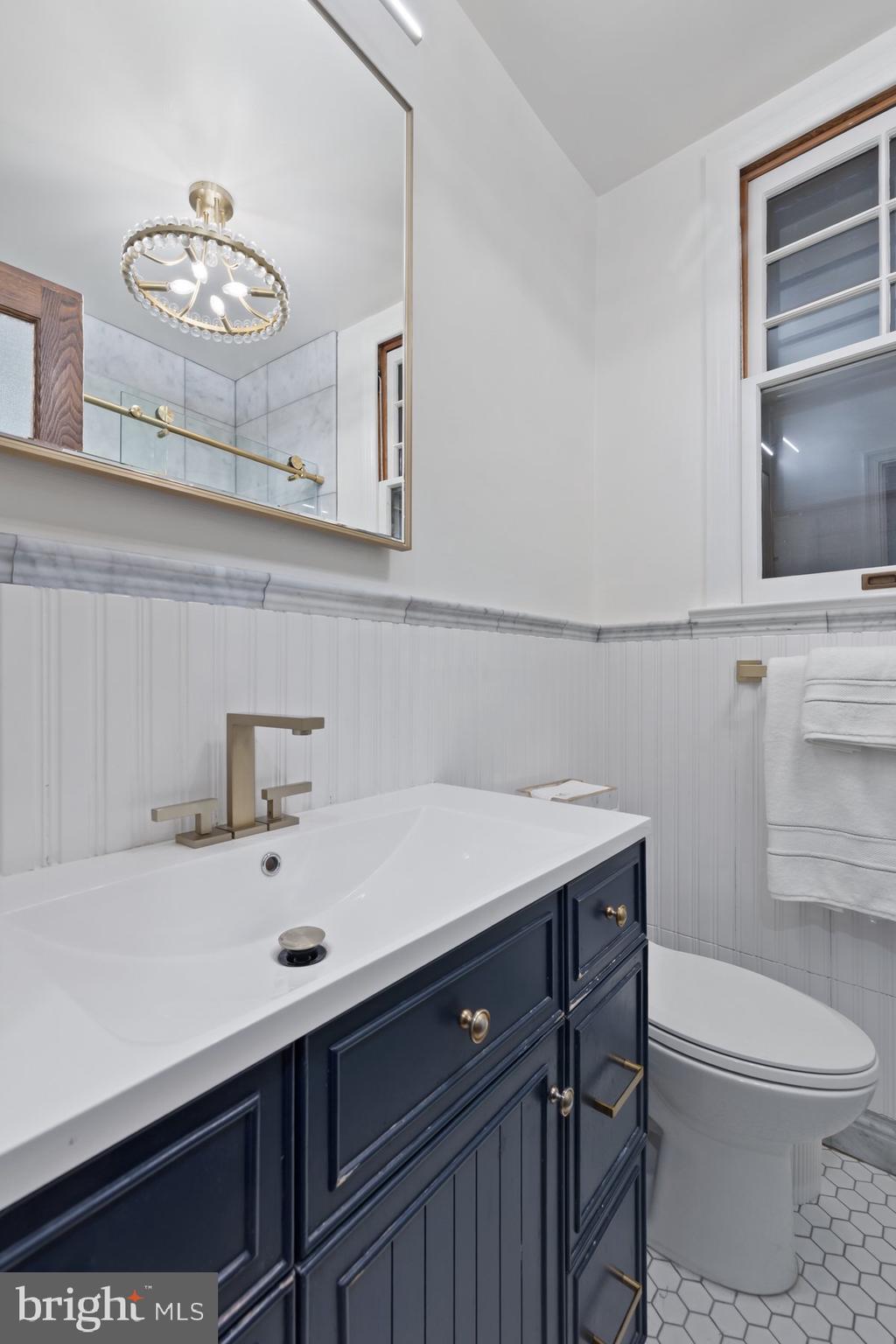 3020 DENT PLACE NW 30W