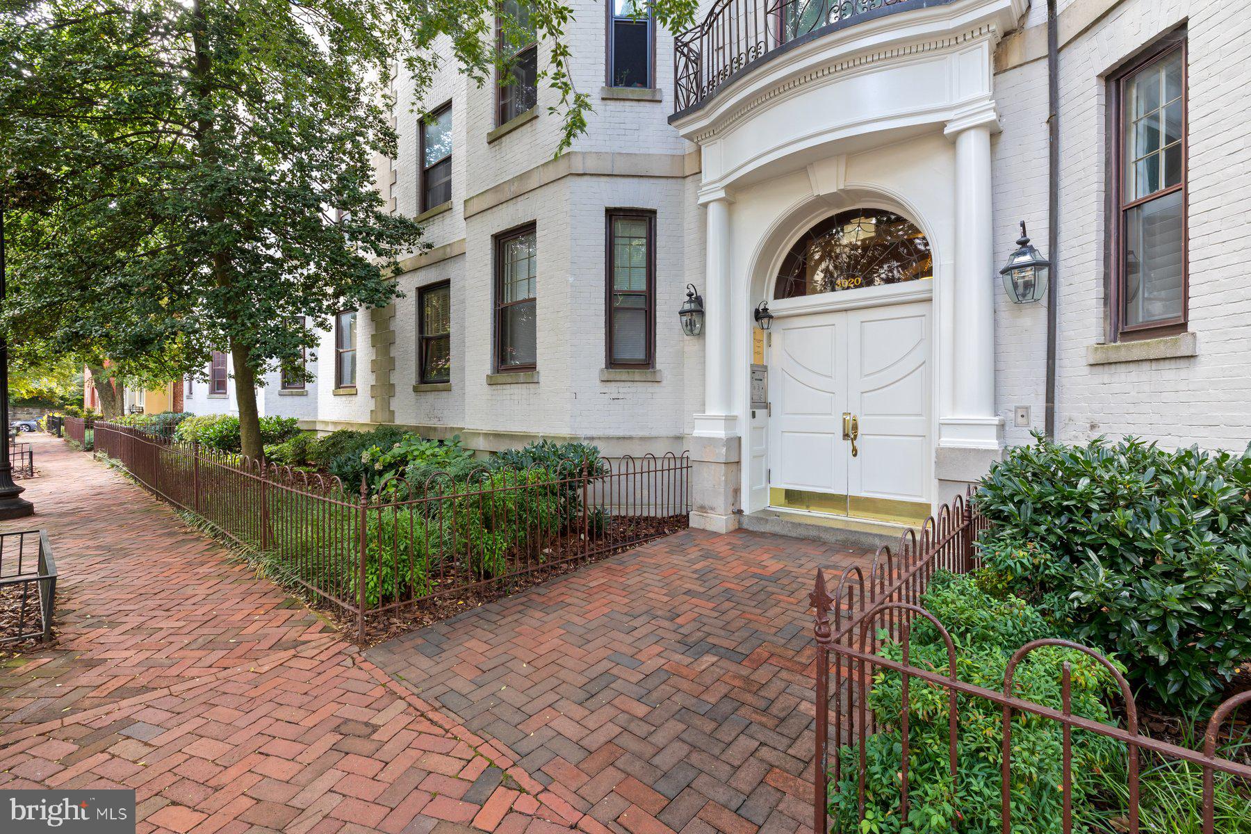 3020 DENT PLACE NW 30W