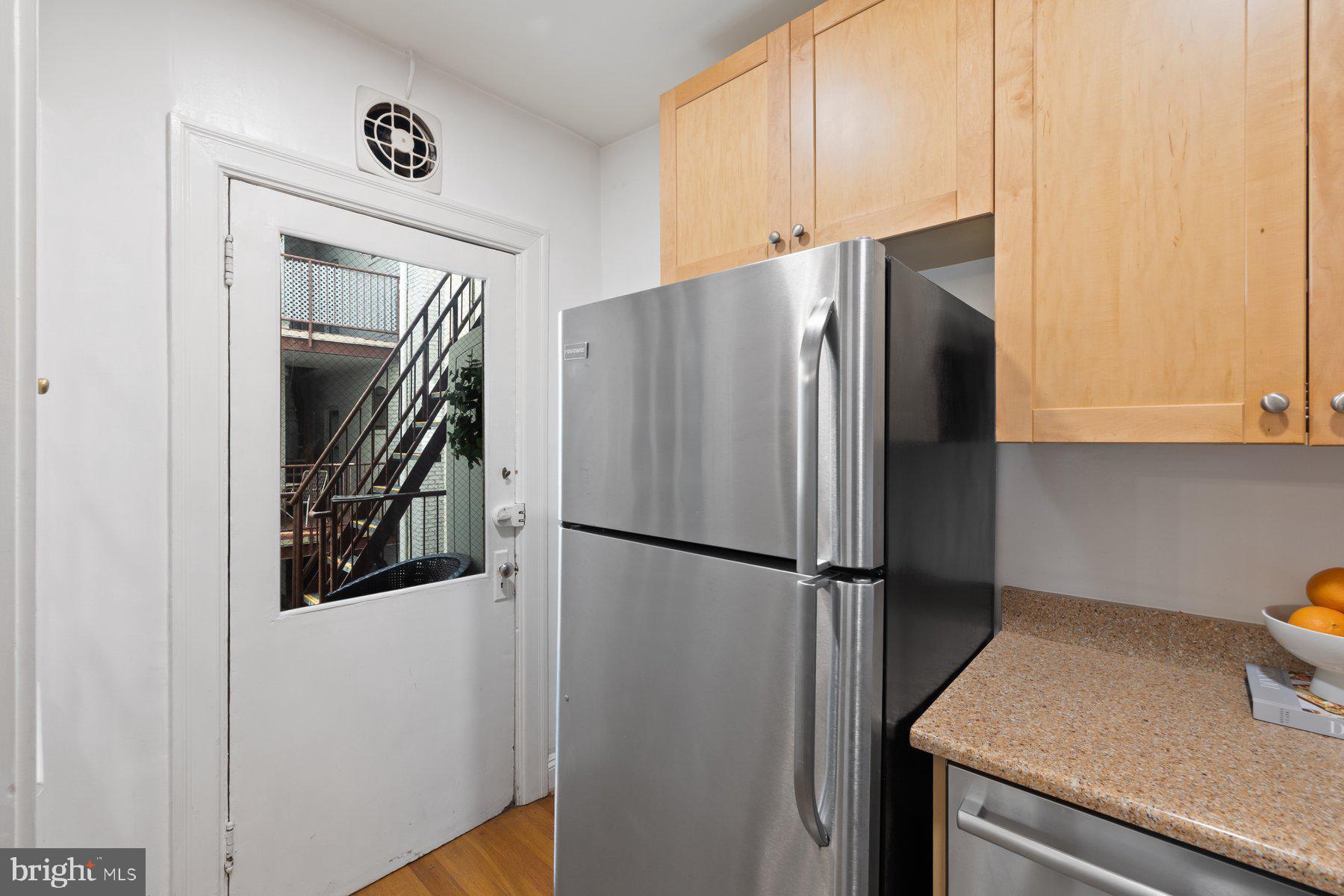 3020 DENT PLACE NW 30W