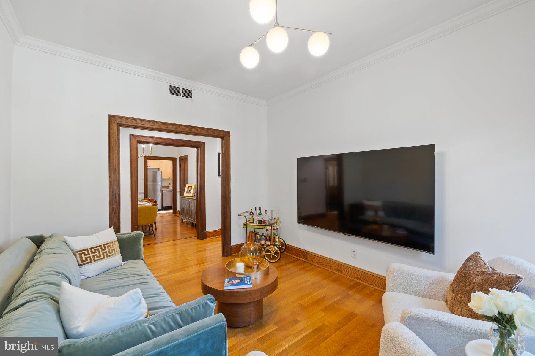 3020 DENT PLACE NW 30W