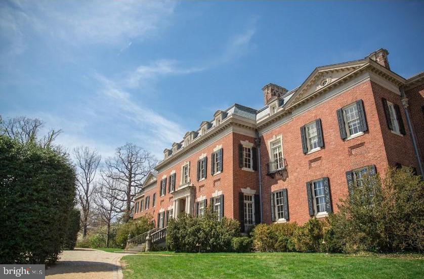 3020 DENT PLACE NW 30W