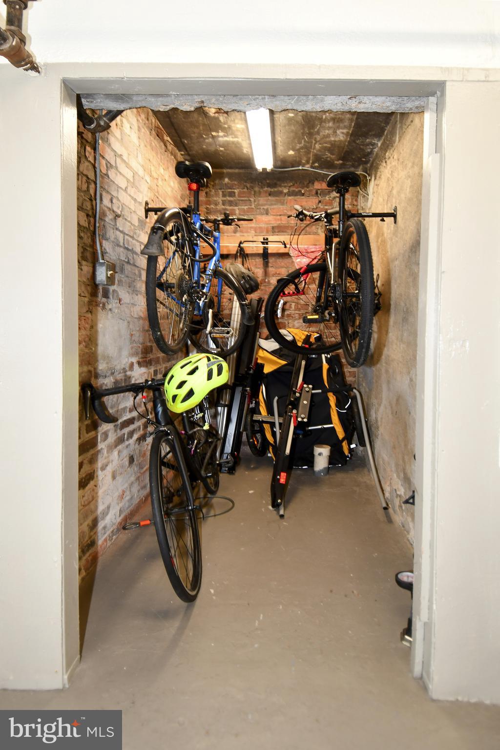 1731 WILLARD STREET NW 105