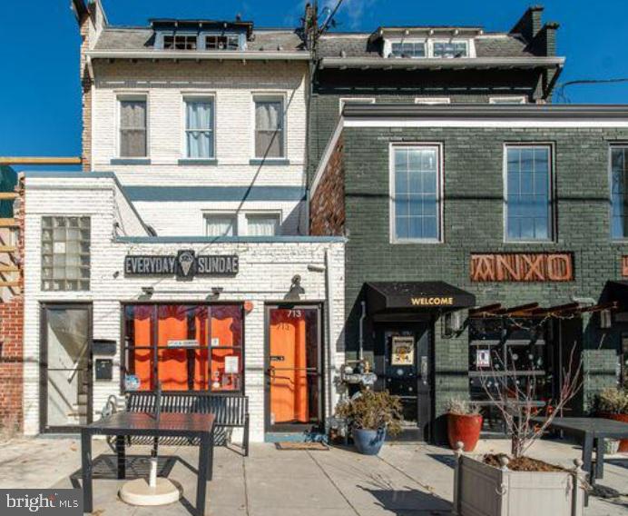 818 NW KENNEDY STREET NW 9