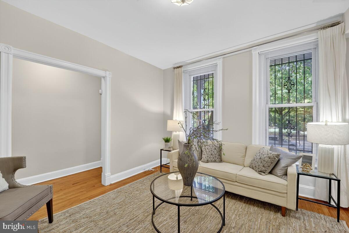 1327 SOUTH CAROLINA AVENUE SE