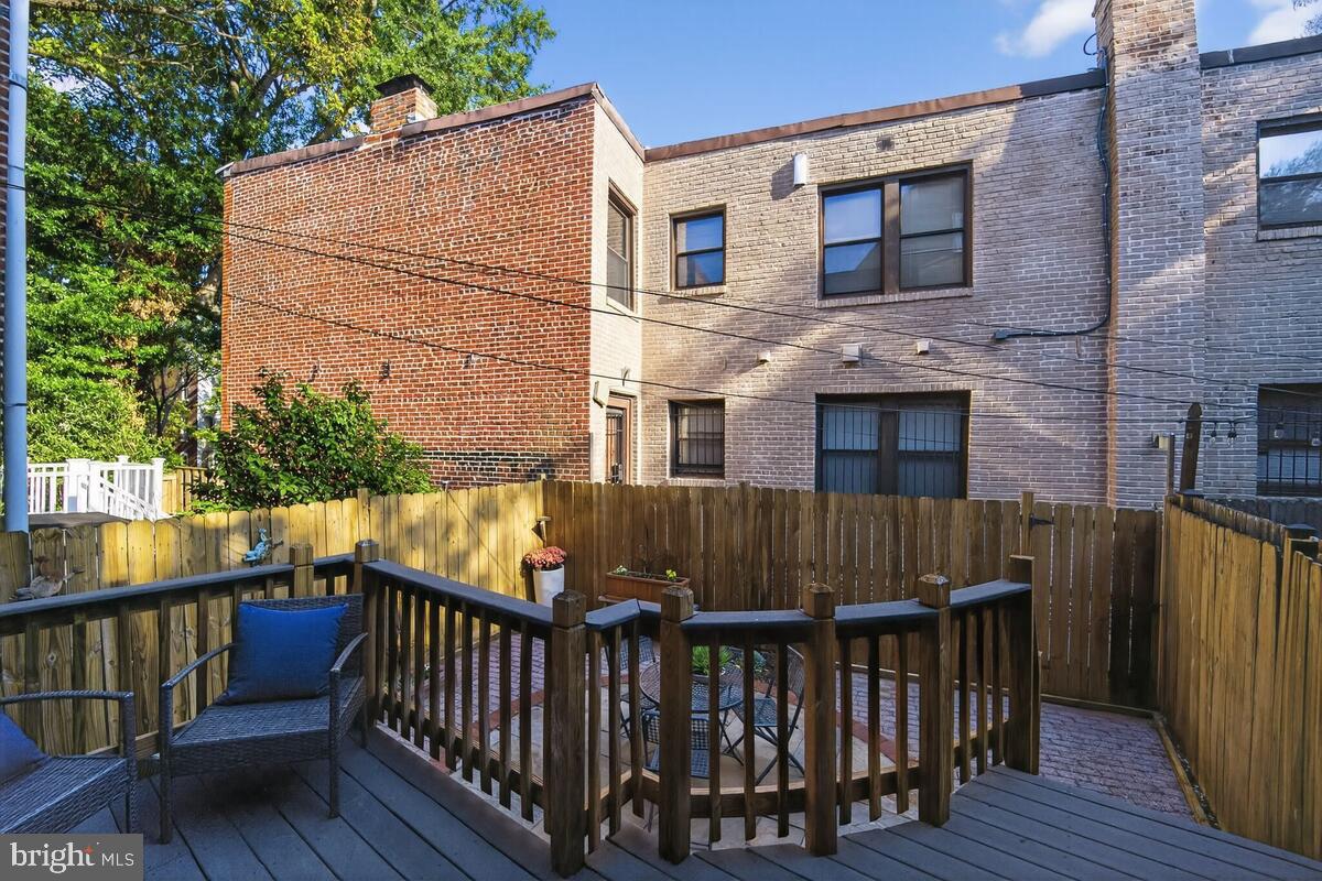 1327 SOUTH CAROLINA AVENUE SE