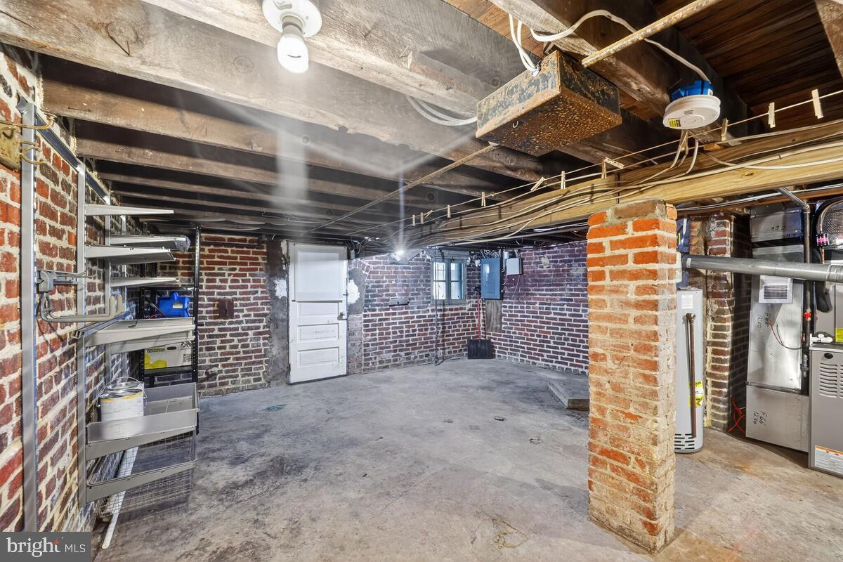 1327 SOUTH CAROLINA AVENUE SE