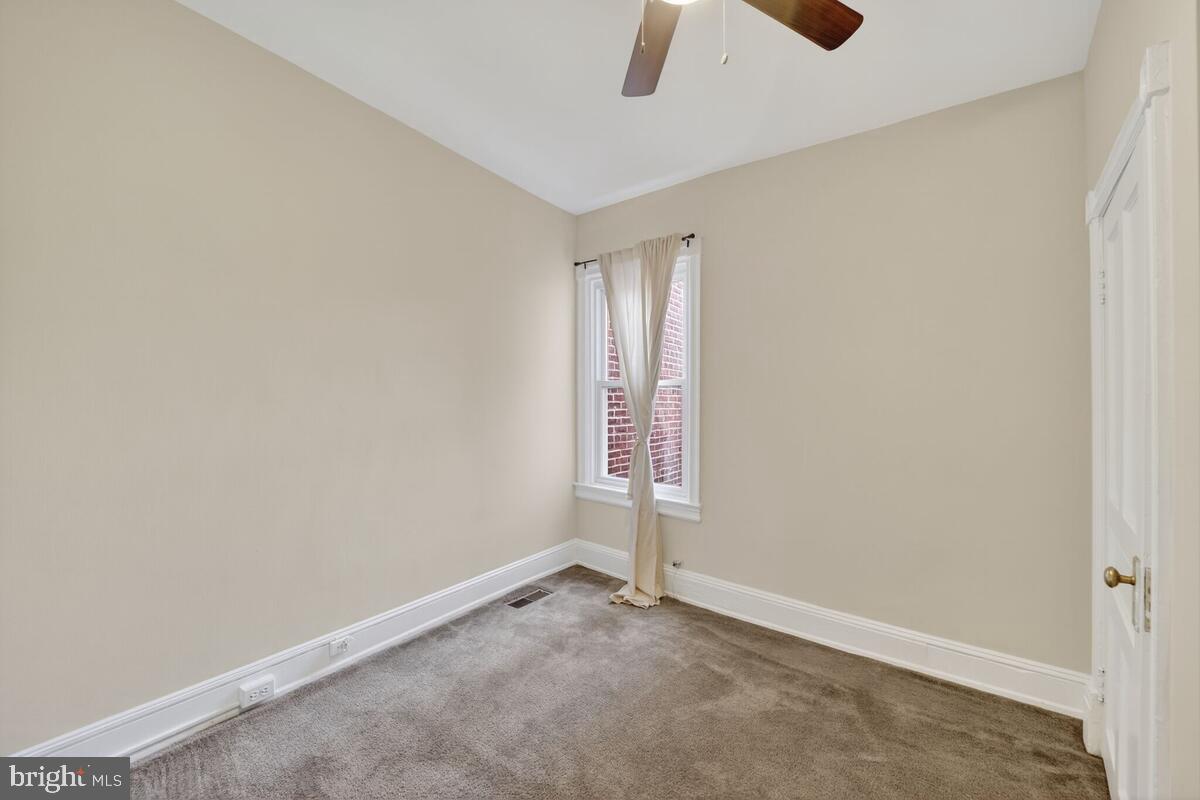 1327 SOUTH CAROLINA AVENUE SE