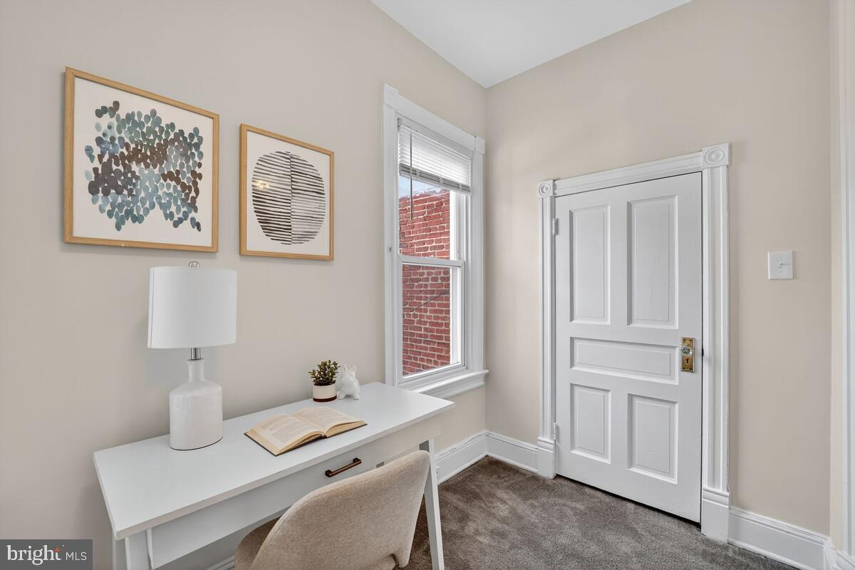 1327 SOUTH CAROLINA AVENUE SE