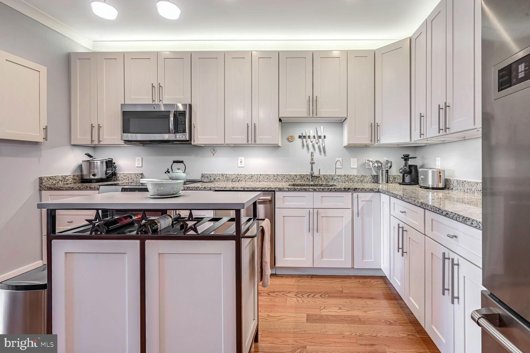 1928 3RD STREET NE 2