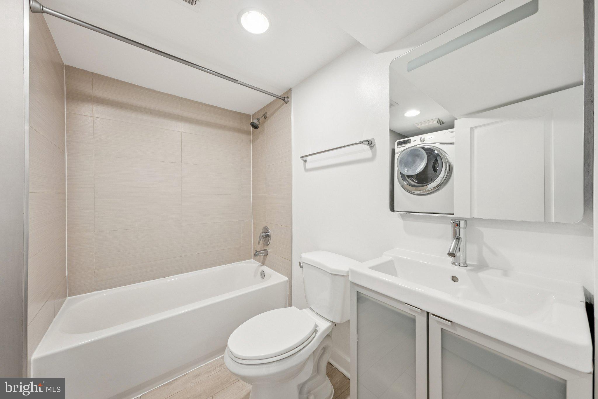 933 WESTMINSTER STREET NW