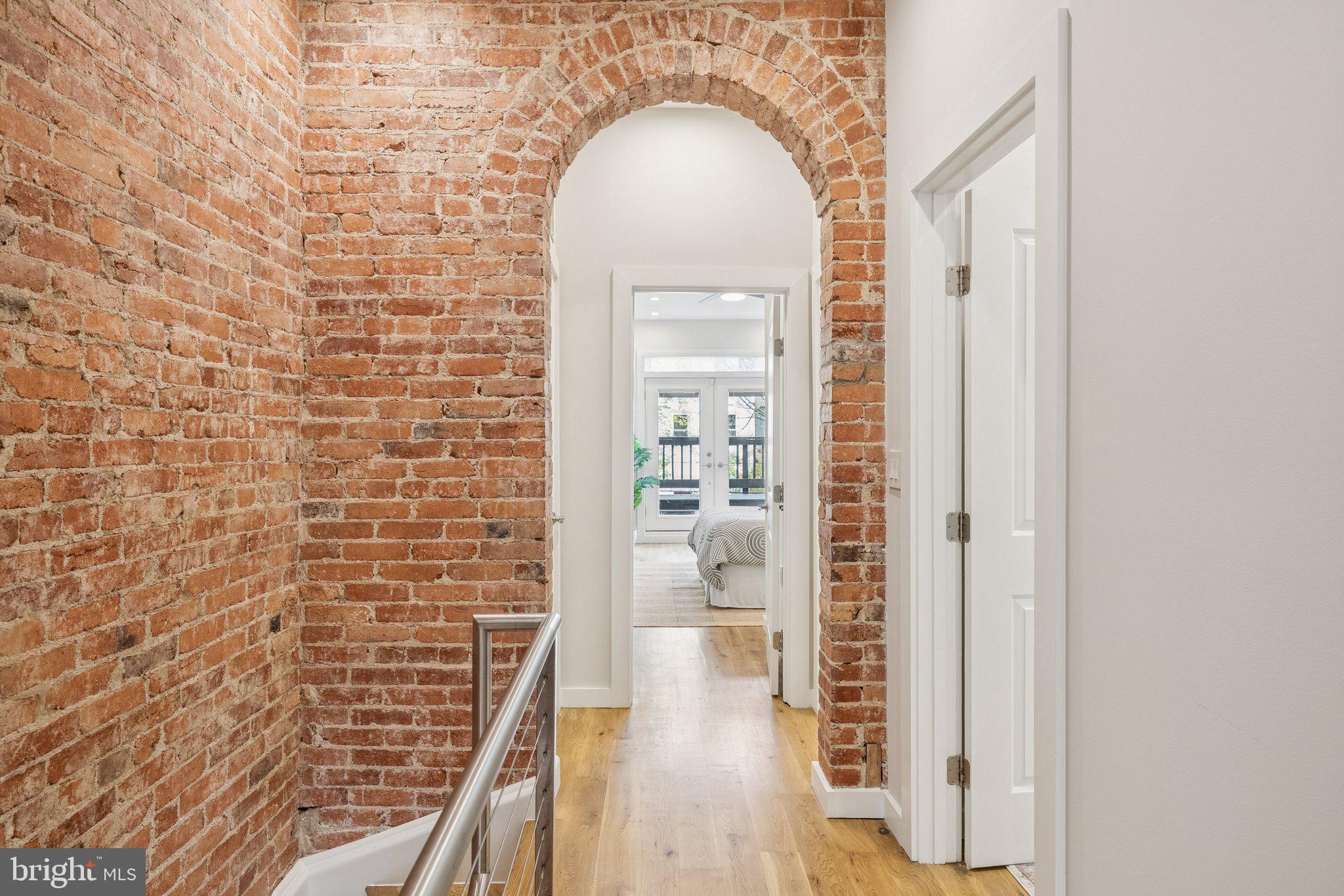 933 WESTMINSTER STREET NW