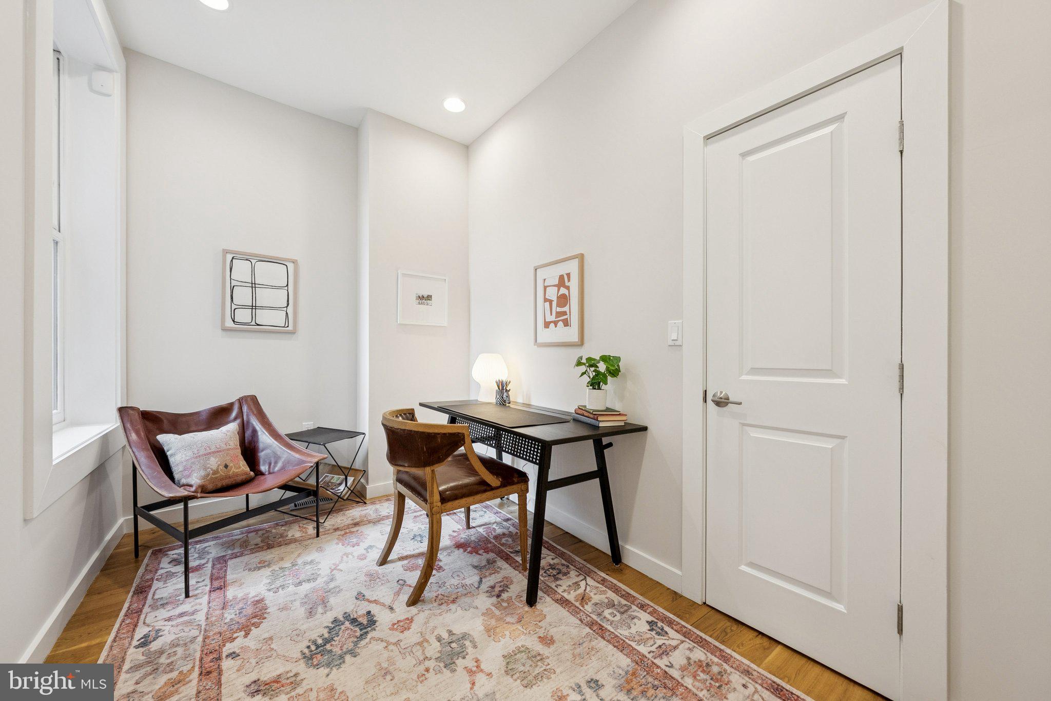 933 WESTMINSTER STREET NW