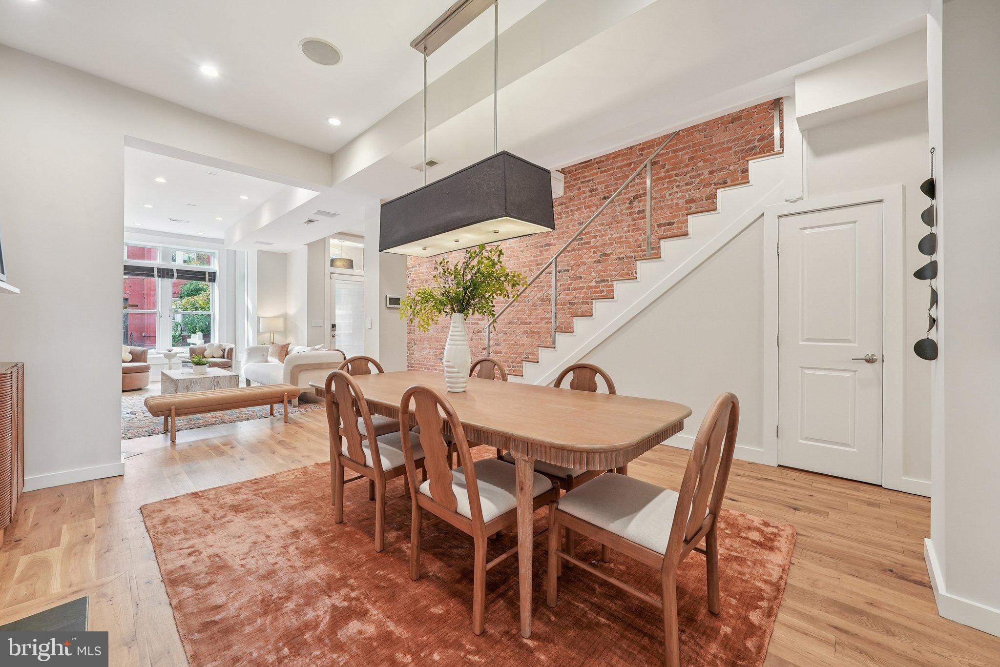 933 WESTMINSTER STREET NW