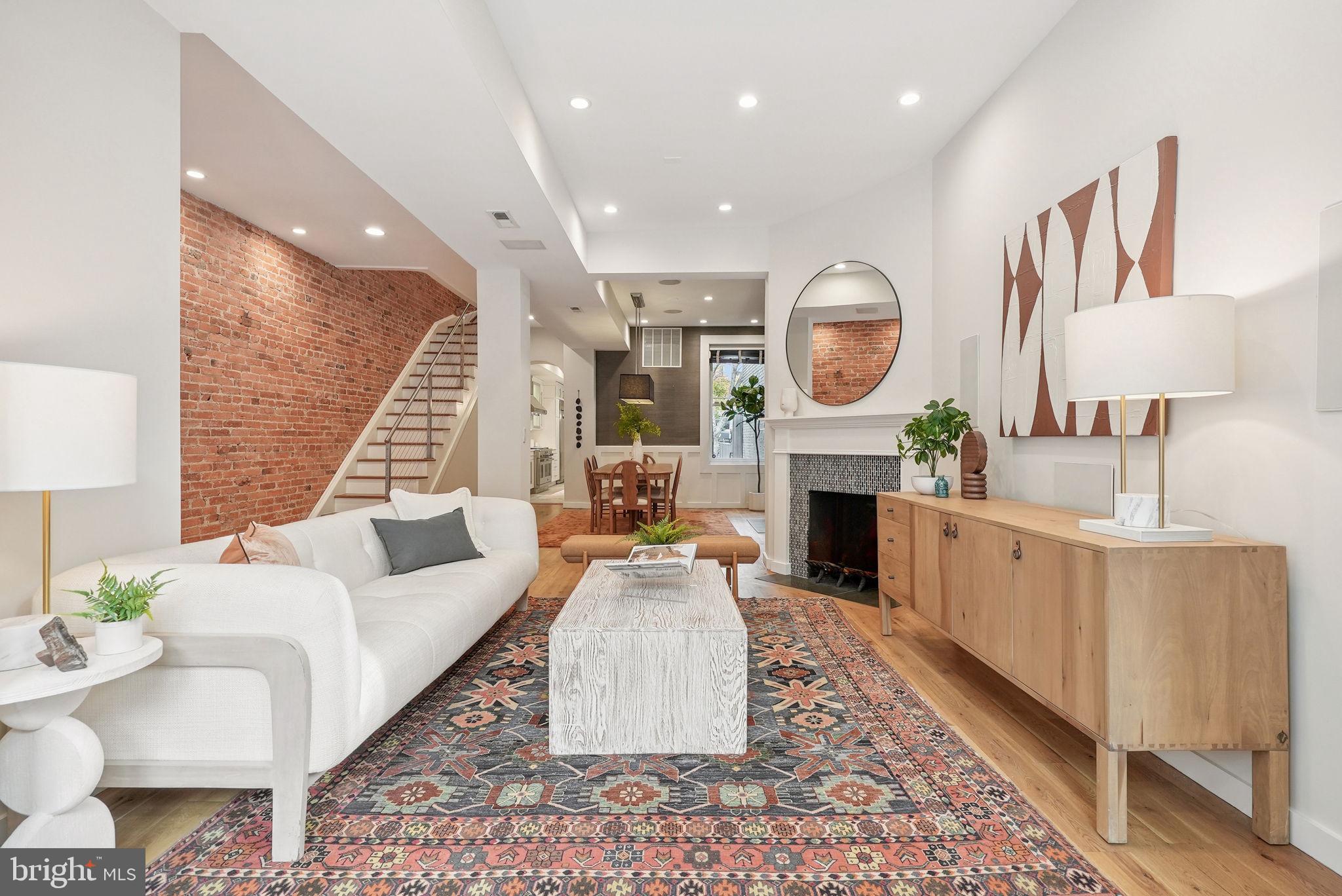 933 WESTMINSTER STREET NW