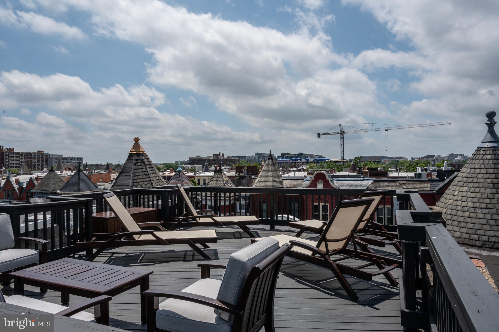 933 WESTMINSTER STREET NW