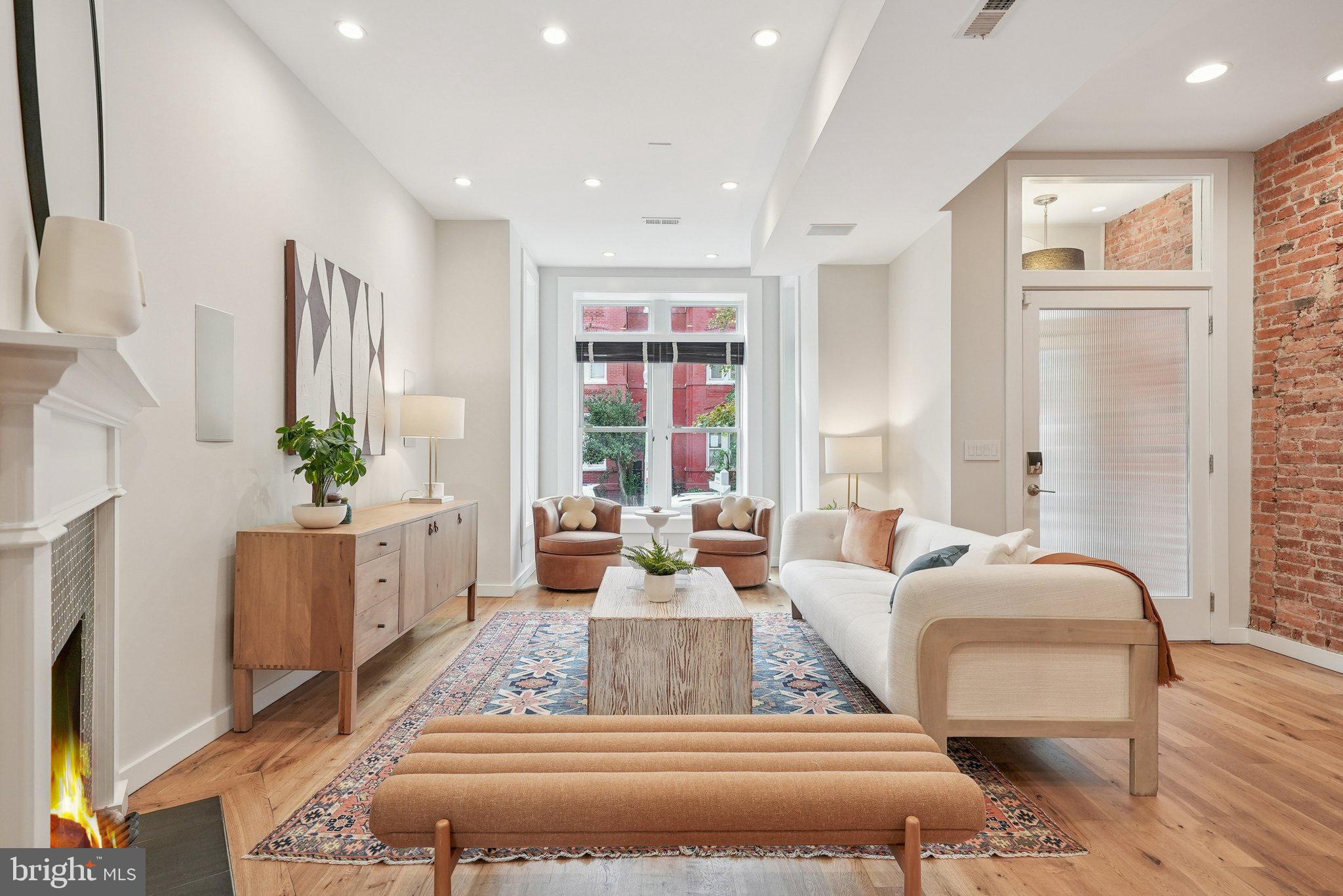 933 WESTMINSTER STREET NW