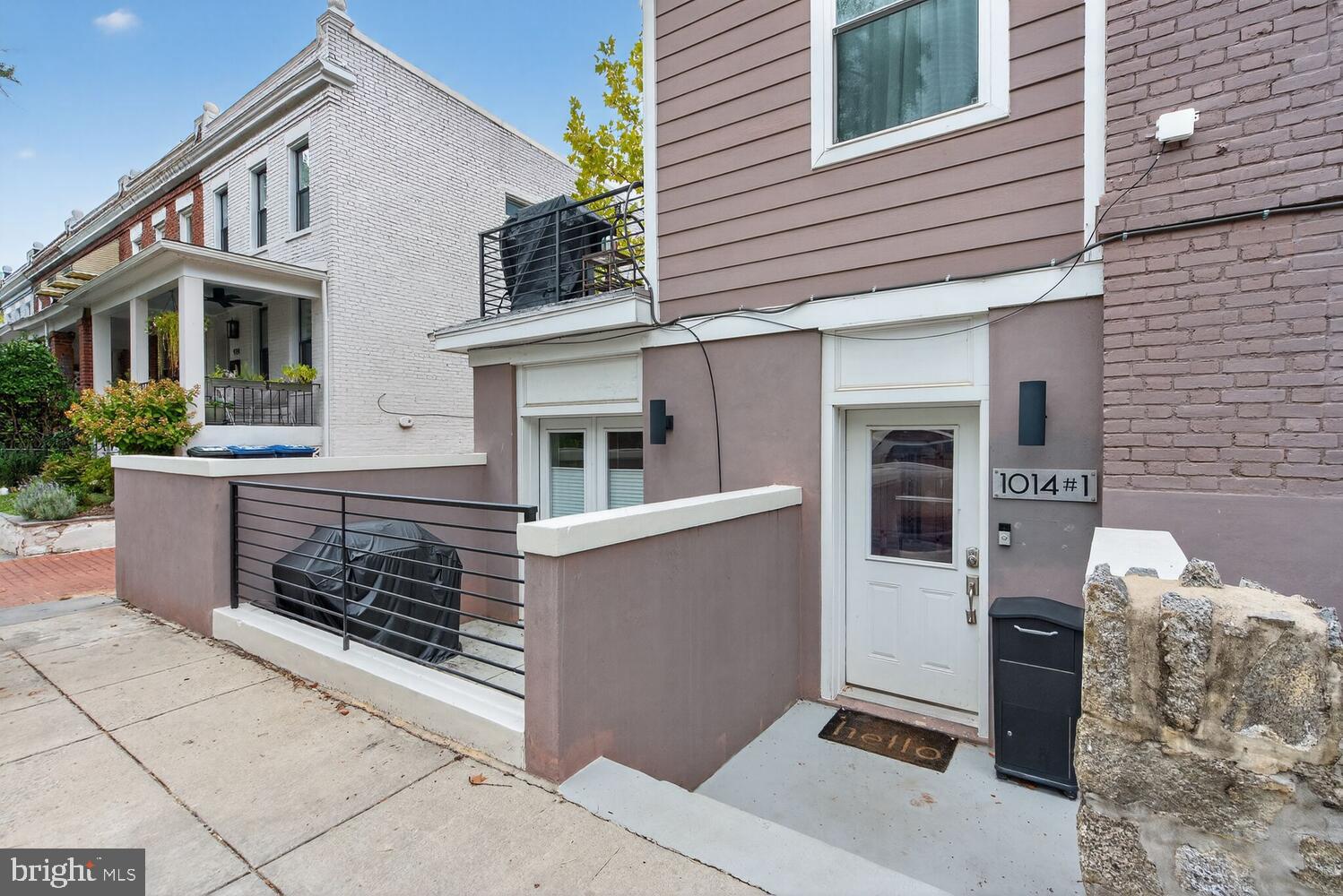 1014 10TH STREET NE 1