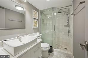 1325 18TH STREET NW 703